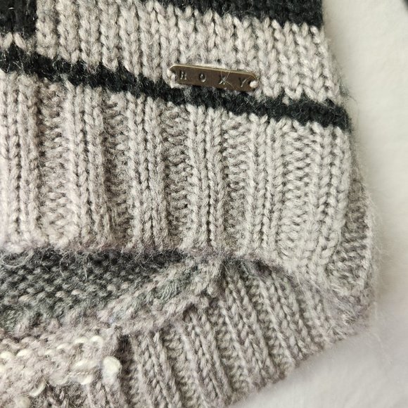 Roxy Black and Gray Aztec Sweater - Picture 8 of 11